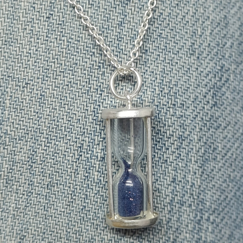 0.50 ct Blue diamond Dust Hourglass Pendant'Time in a Bottle'925 Sterling Silver